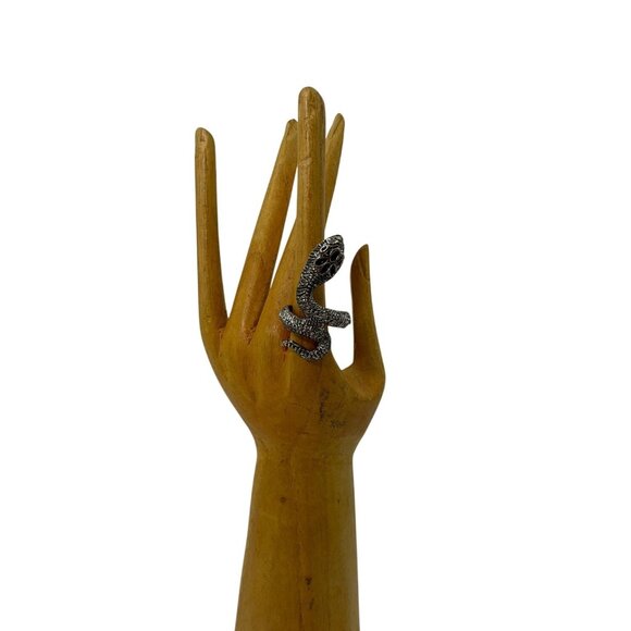 VTG Snake Sculped Figural Wrap Ring Sz 7 Silver BlackTone Details Goth Whimsical - Picture 2 of 8